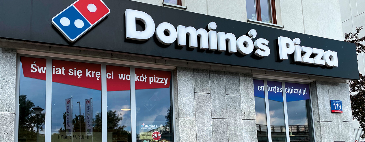 Zdjęcie z zewnątrz Domino’s Pizza Warszawa Kasprowicza