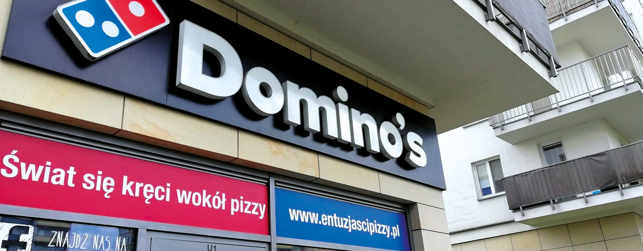 Zdjęcie z zewnątrz Dominos Warszawa Tarchomin