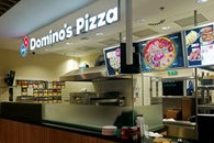 Sala dla gości Dominos Pizza Koszalin