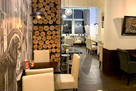 Sala w pizzerii Dominium by Domino's w Warszawie przy ul Skierniewickiej 21