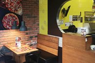Wnętrze Domino's Pizza Warszawa Remiszewska